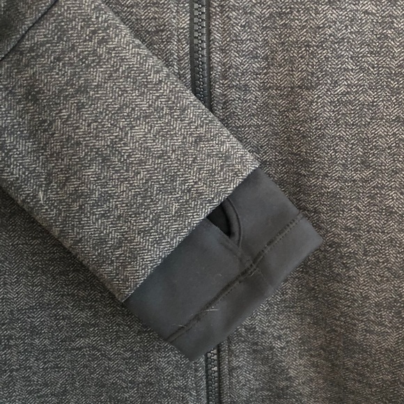 NWT Under Armour Studiolux Yoga Jacket Grey M - Picture 9 of 12